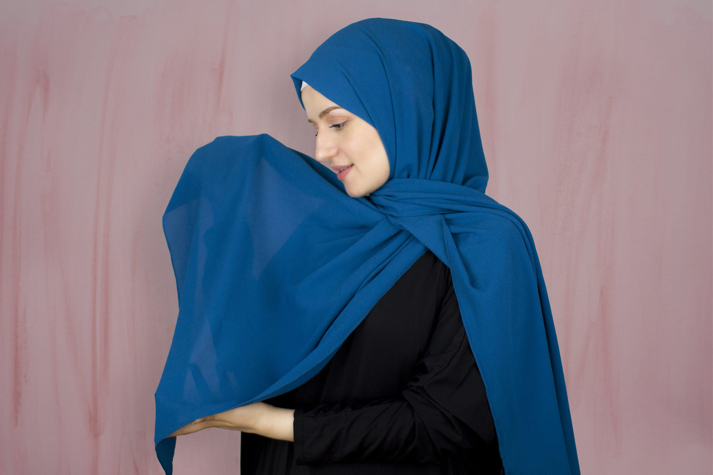 Dark turquoise x Rich Chiffon